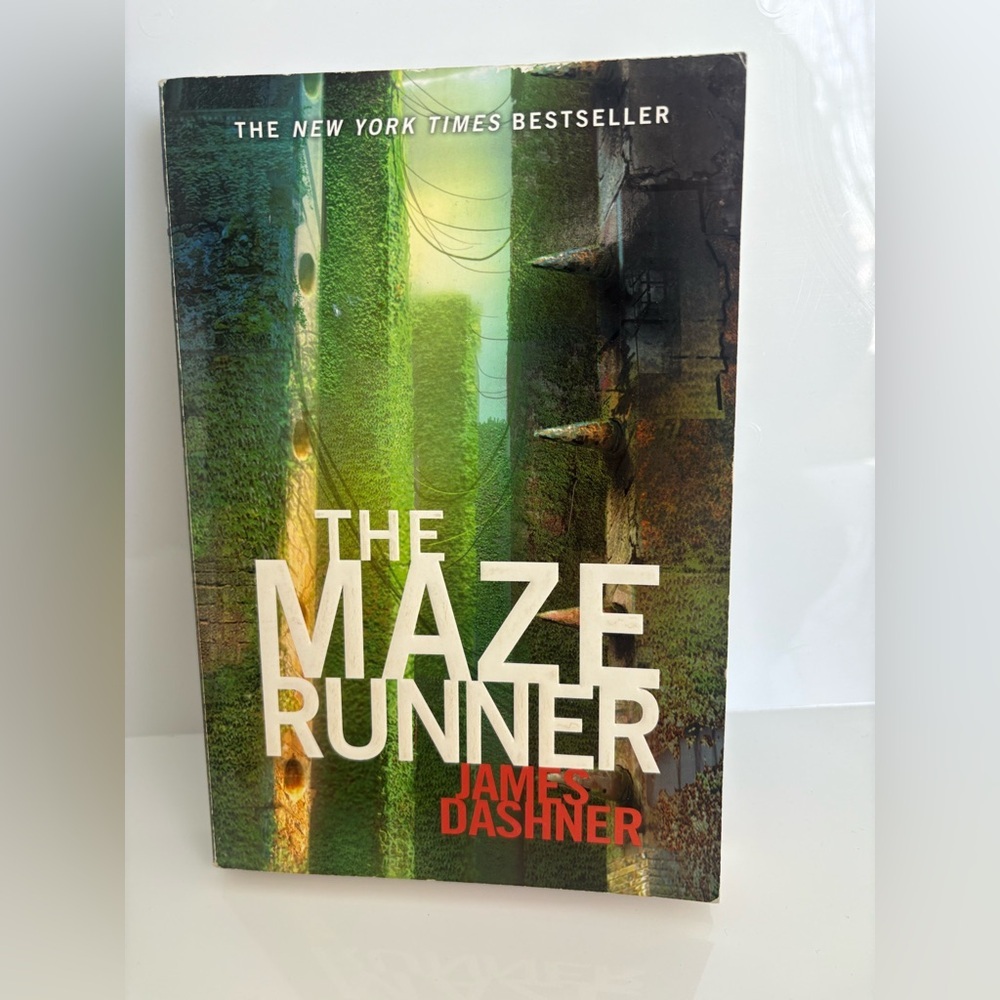 📚 3/$25 📚 The Maze Runner Book by James Dashner